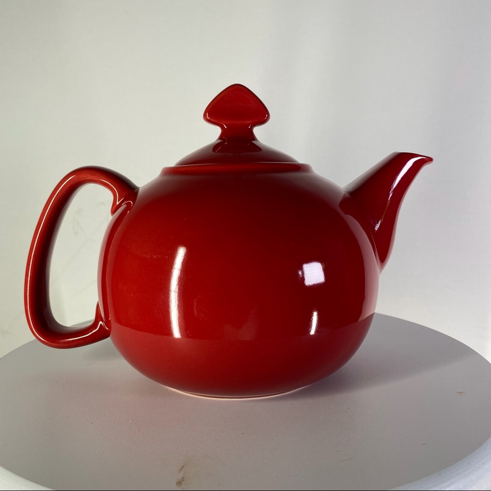 Chantal 4 cup/1 quart/.94 liter gloss red tea pot - Picture 7 of 9